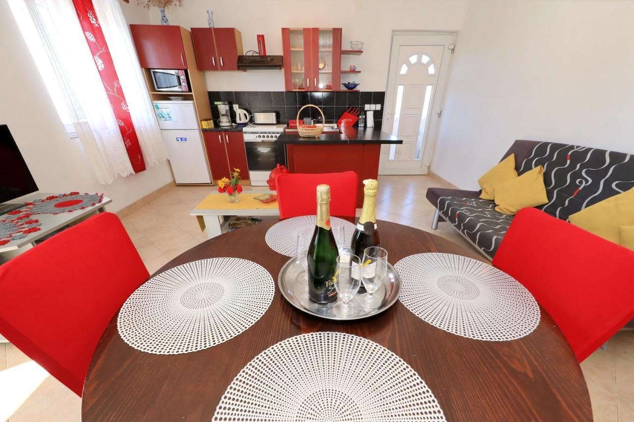 Apartments Luca Razanac Ngoại thất bức ảnh