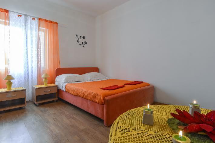 Apartments Luca Razanac Ngoại thất bức ảnh
